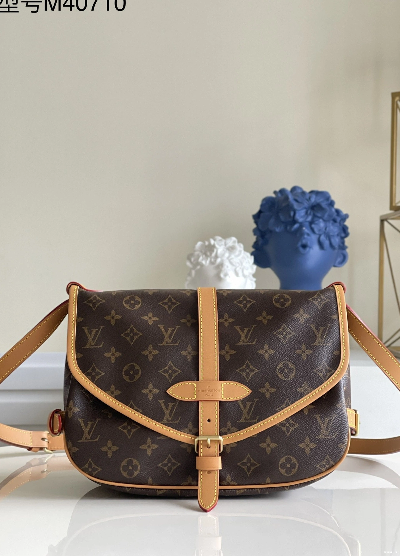 Affordable VUITTON Saumur LOUIS bag-28*11*20CM 0825